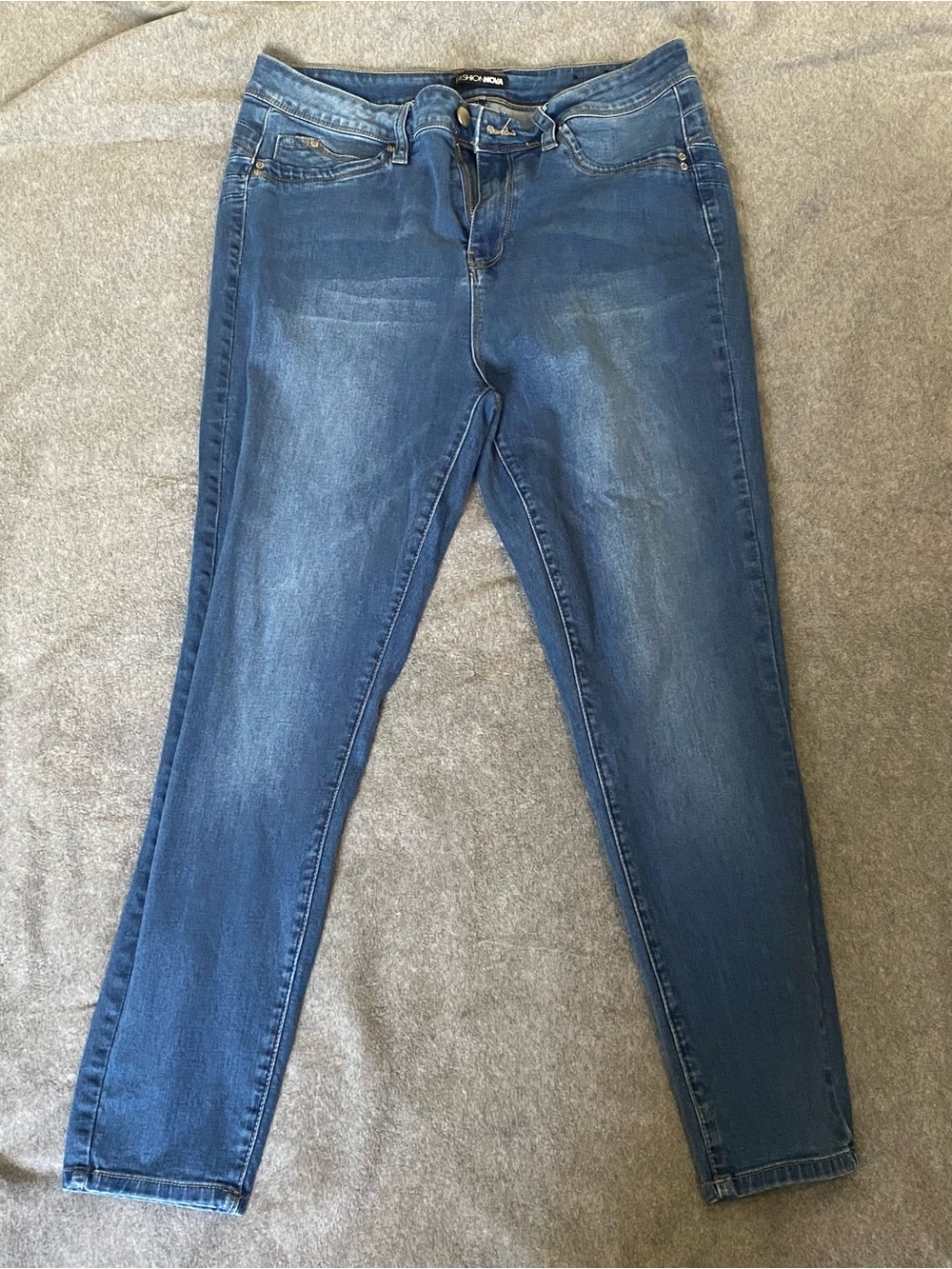 Fashion Nova Mid Wash Blue Jeans